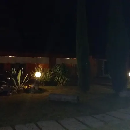 منزل ريفي Roncatti Parona di Valpolicella